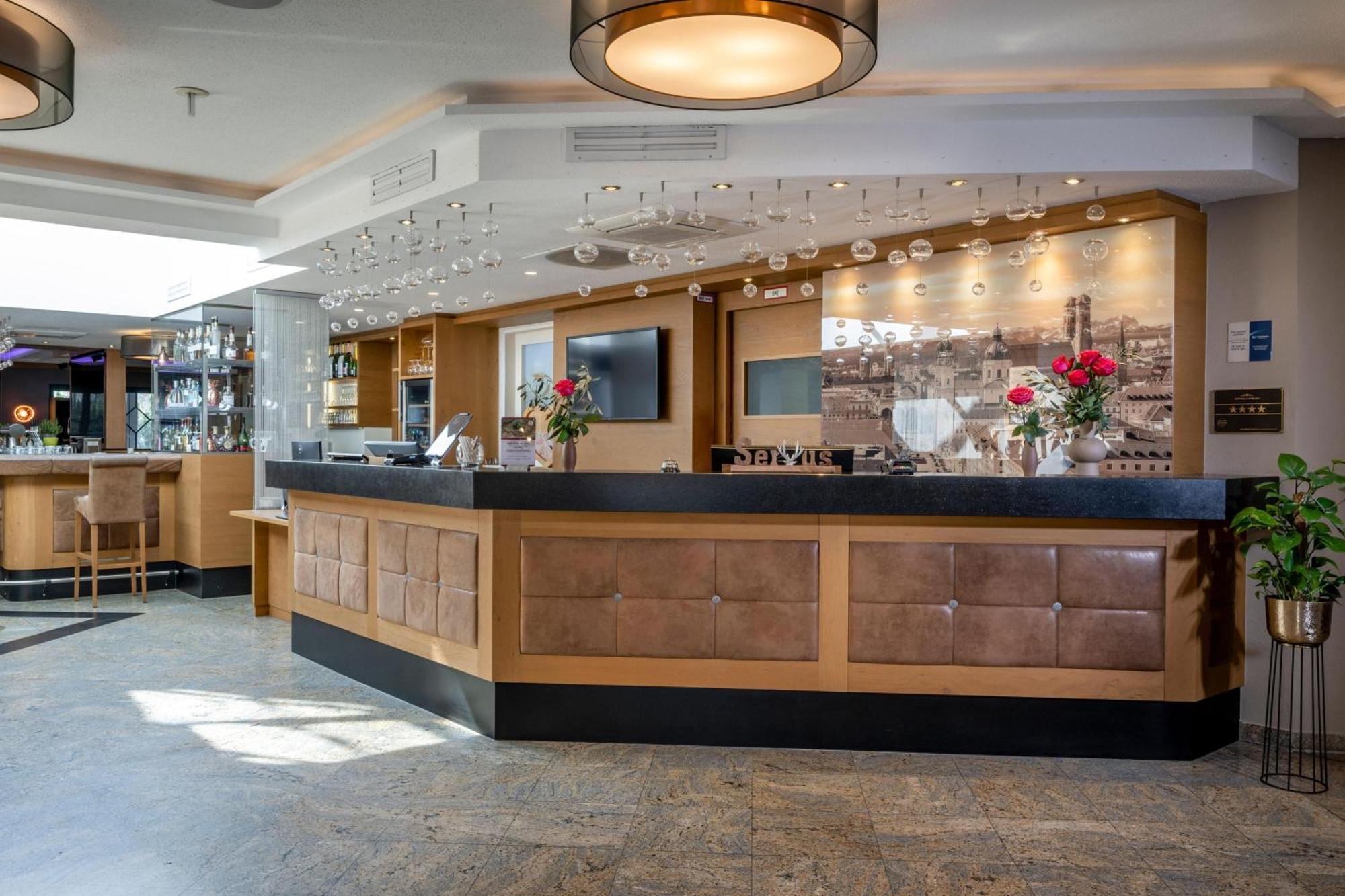 Best Western Plus Hotel Erb Vaterstetten Esterno foto