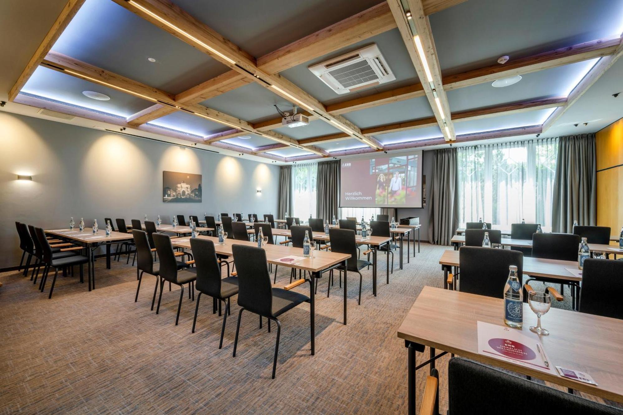 Best Western Plus Hotel Erb Vaterstetten Esterno foto